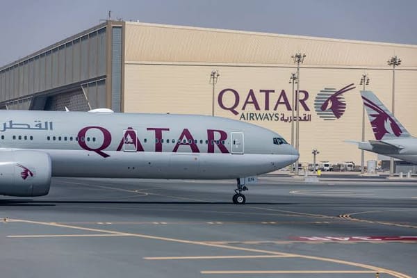 Qatar Airways oo heshiis taariikhi ah la saxiixatay Boeing inta ay socotay booqashada Trump