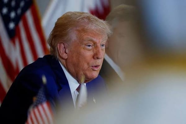 Trump oo dib u dhigay cashuurihii 50% ahaa ee ku soo rogay Yurub illaa 9-ka Luulyo